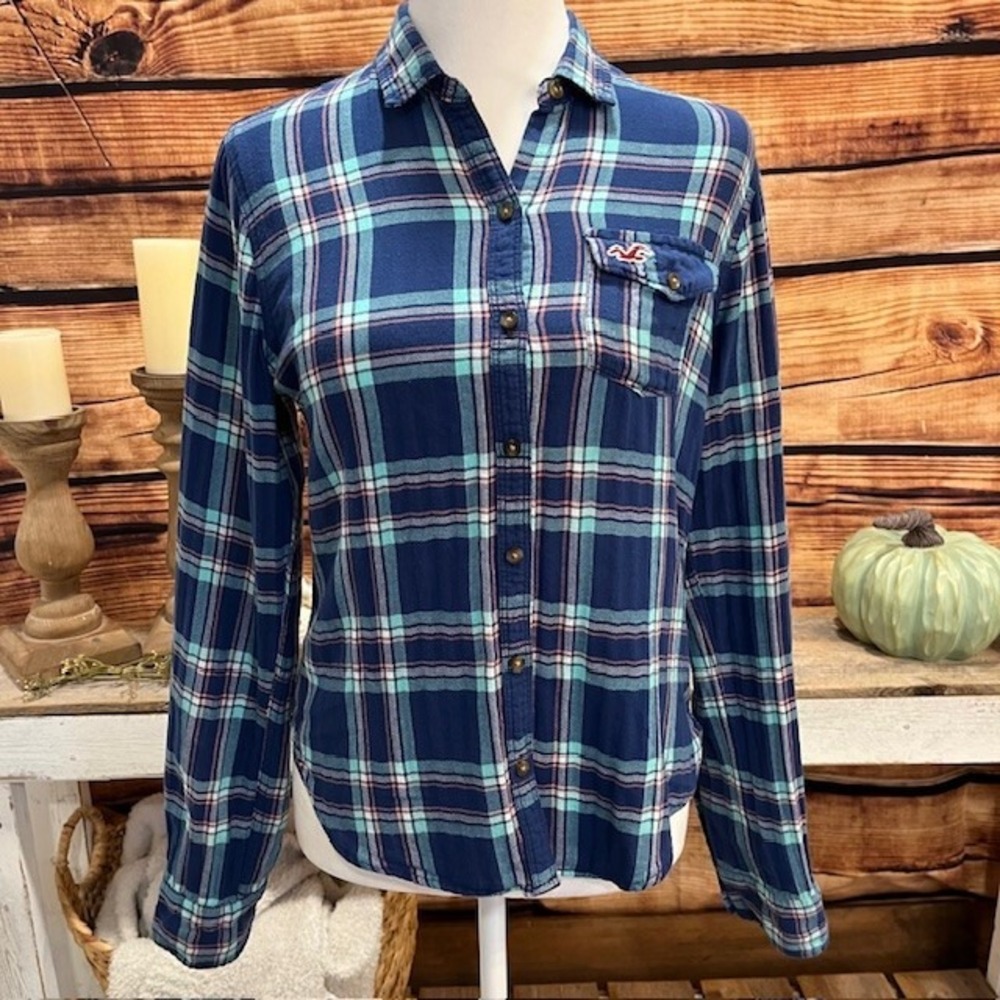 Hollister Youth Blue/Turquiose Flannel‎ Button Down Top Size XS